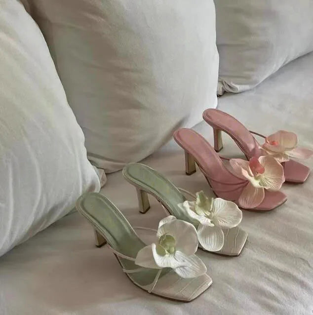 LINDA - ORCHID MULES